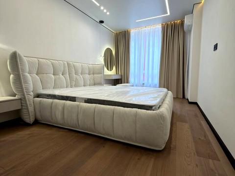 квартира за адресою Романа Левицького вул., 4