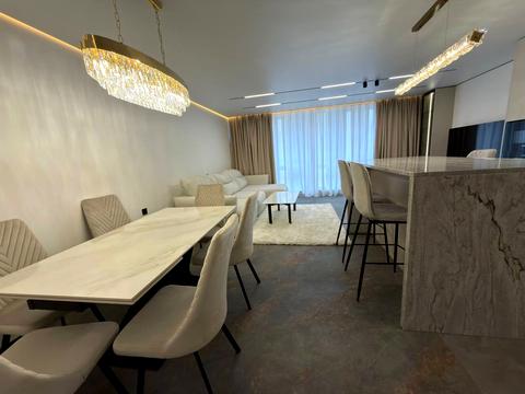 квартира за адресою Романа Левицького вул., 4
