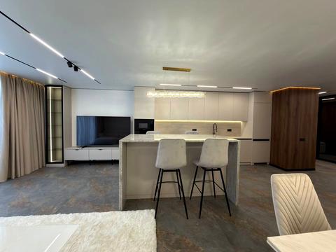 квартира за адресою Романа Левицького вул., 4