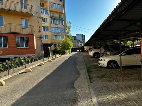 квартира за адресою Центральна вул., 3