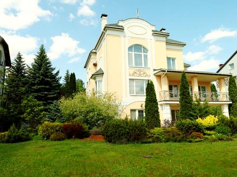 будинок за адресою Верхній Вал, 10