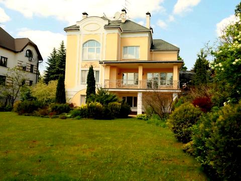 будинок за адресою Верхній Вал, 10