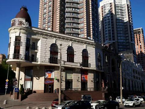 комерційна за адресою Глибочицька вул., 32-Б