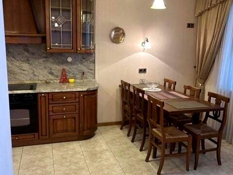 квартира за адресою Клінічна вул., 23/25