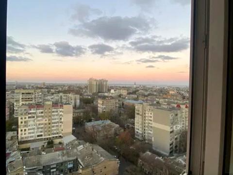 квартира за адресою Одеса, Разумовська вул., 10/12
