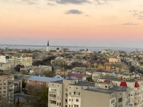квартира за адресою Одеса, Разумовська вул., 10/12