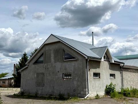 коммерческая по адресу Застав'я, 2
