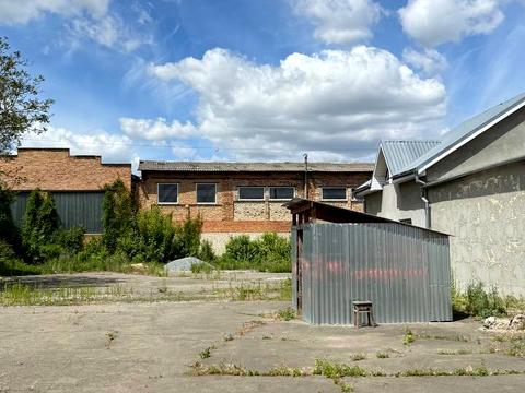 коммерческая по адресу Застав'я, 2