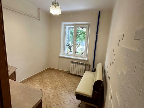 коммерческая по адресу Академика Грушевского ул., 38