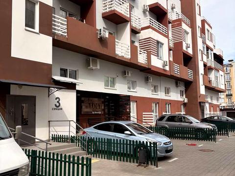 квартира за адресою Владислава Бувалкіна вул., 7-Б К4