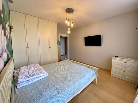 квартира за адресою Європейського Союзу просп. (Правди), 45-А