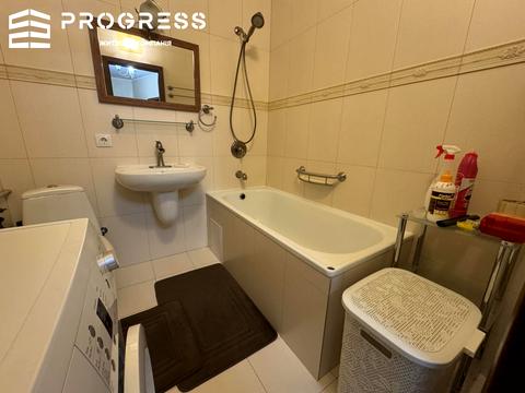 квартира за адресою Тролейбусна вул., 32