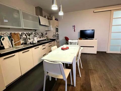 квартира за адресою Кадетський Гай вул., 6