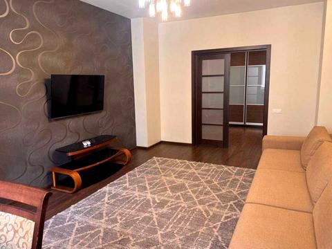 квартира за адресою Дмитрівська вул., 75