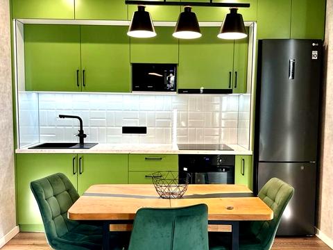 квартира за адресою Салютна вул., (Будинок 02301-02303)