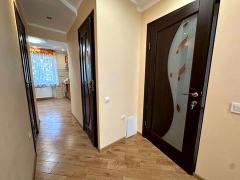 квартира за адресою Євгена Коновальця вул., 15/2