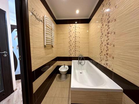 квартира за адресою Євгена Коновальця вул., 15/2