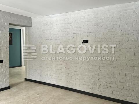 коммерческая по адресу Большая Васильковская ул. (Красноармейская), 131