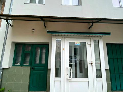 коммерческая по адресу Героев Майдана ул. (Червоноармейская), 116