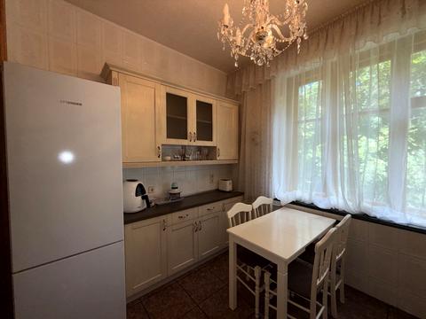 квартира за адресою Євгена Коновальця вул. (Щорса), 27-А