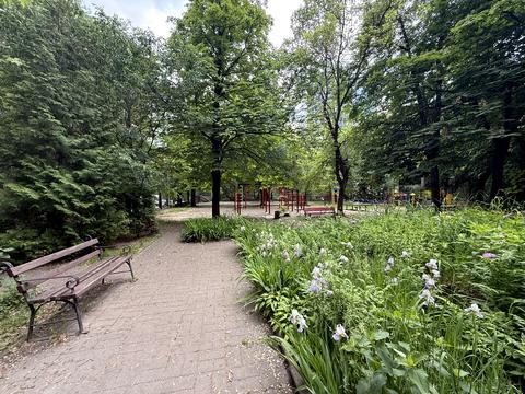 квартира за адресою Євгена Коновальця вул. (Щорса), 27-А