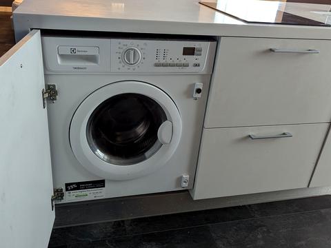 квартира за адресою Софії Русової вул., 5