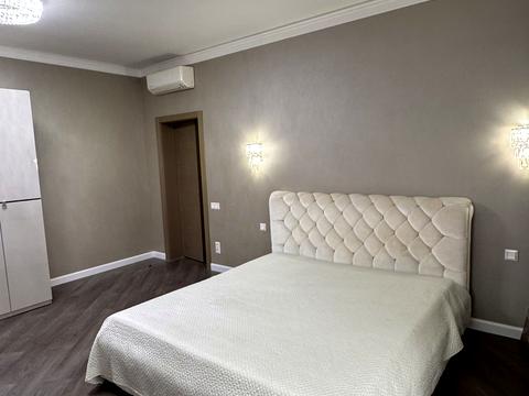 квартира за адресою Французький бульв., 60а