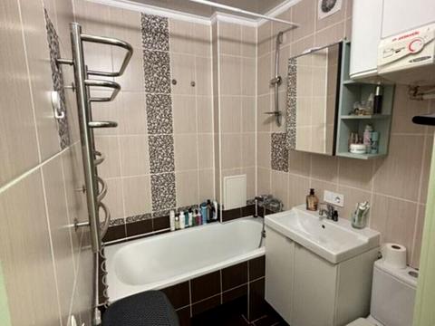 квартира за адресою Вагонна вул., 7