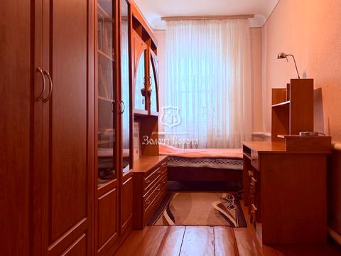 будинок за адресою Леоніда Каденюка вул., 21