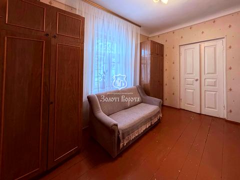 будинок за адресою Леоніда Каденюка вул., 21