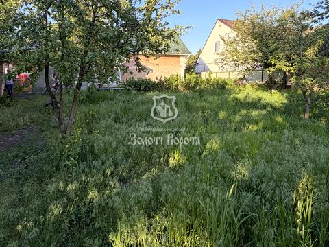 будинок за адресою Леоніда Каденюка вул., 21