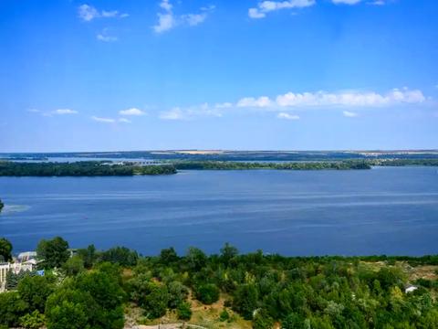 квартира за адресою Дніпро, Набережна Перемоги вул., 7