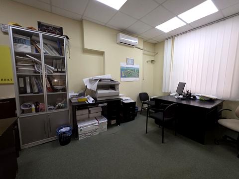 комерційна за адресою Телевізійна вул., 1-Б