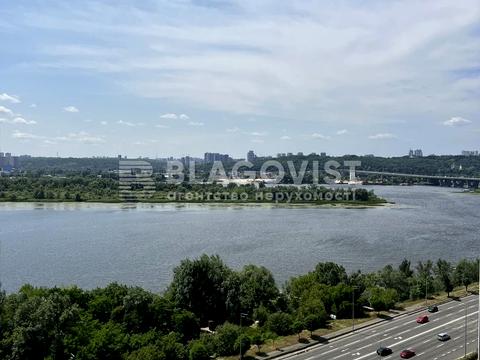 квартира за адресою Дніпровська набережна вул., 17-К
