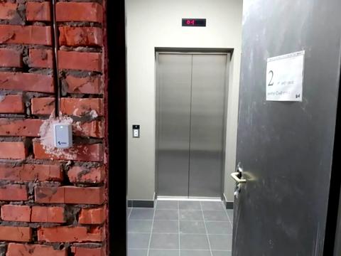 комерційна за адресою Деміївська вул., 27