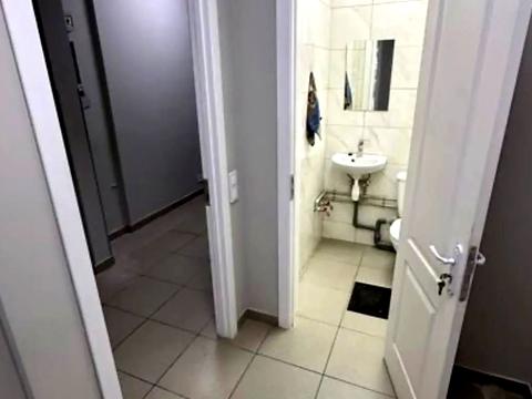 коммерческая по адресу Большая Васильковская ул. (Красноармейская), 17