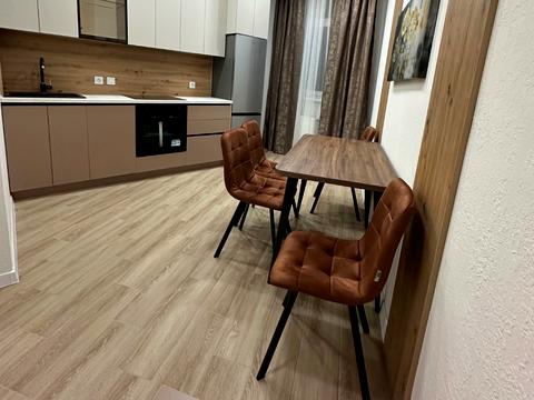 квартира за адресою Краснова вул., 1-В