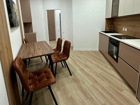квартира за адресою Краснова вул., 1-В