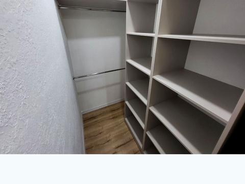 квартира за адресою Краснова вул., 1-В