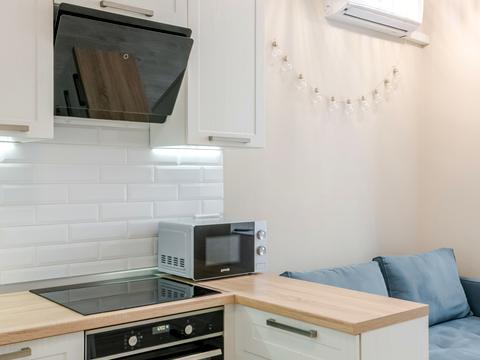 квартира за адресою Воскресенська вул., 18