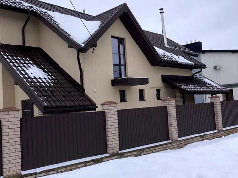 дом по адресу Комерційна, 6