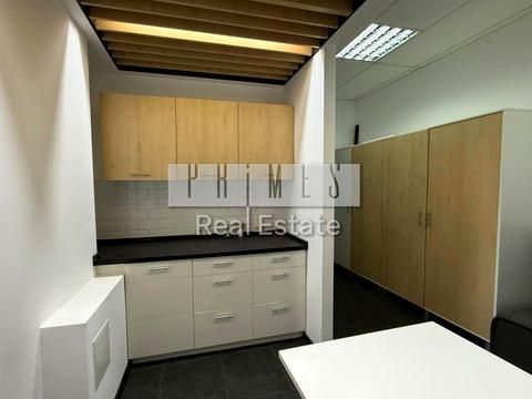 коммерческая по адресу Кловский спуск, 7a