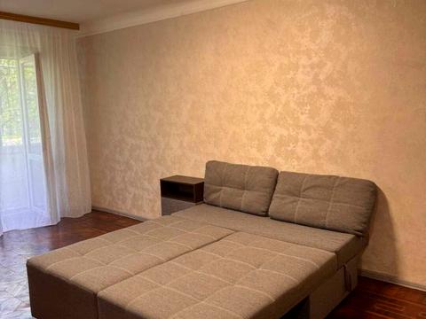 квартира за адресою Академіка Заболотного вул., 156 к1