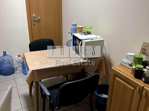 комерційна за адресою Анни Ахматової вул., 35-А