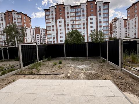 будинок за адресою с. Крихівці, Світла