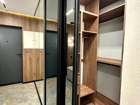квартира за адресою Романа Левицького вул., (Будинок 6)