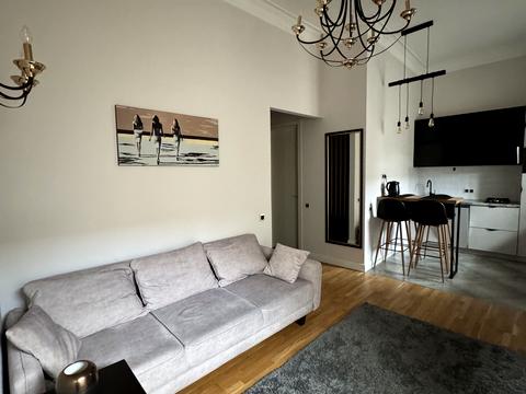 квартира за адресою Тарасівська вул., 8