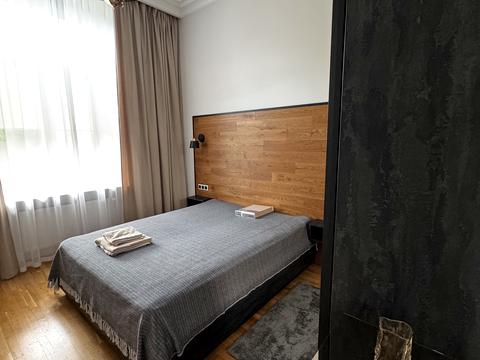 квартира за адресою Тарасівська вул., 8