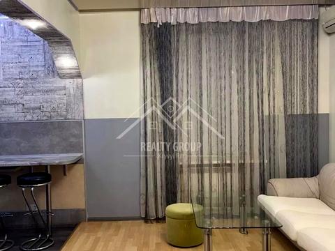 квартира за адресою Героїв-Підпільників просп. (Дзержинського), 40