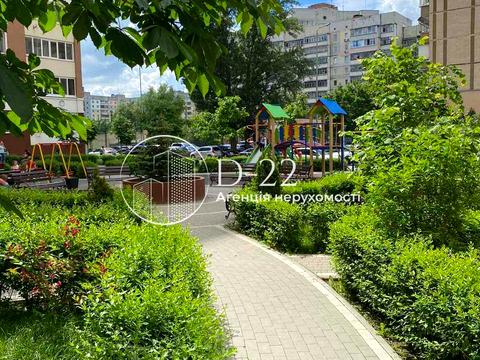 комерційна за адресою Симона Петлюри вул. (Черняховського), 21-В